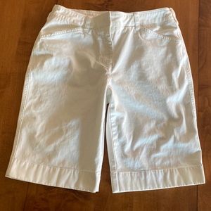 Jones New York Sport White Bermuda Shorts